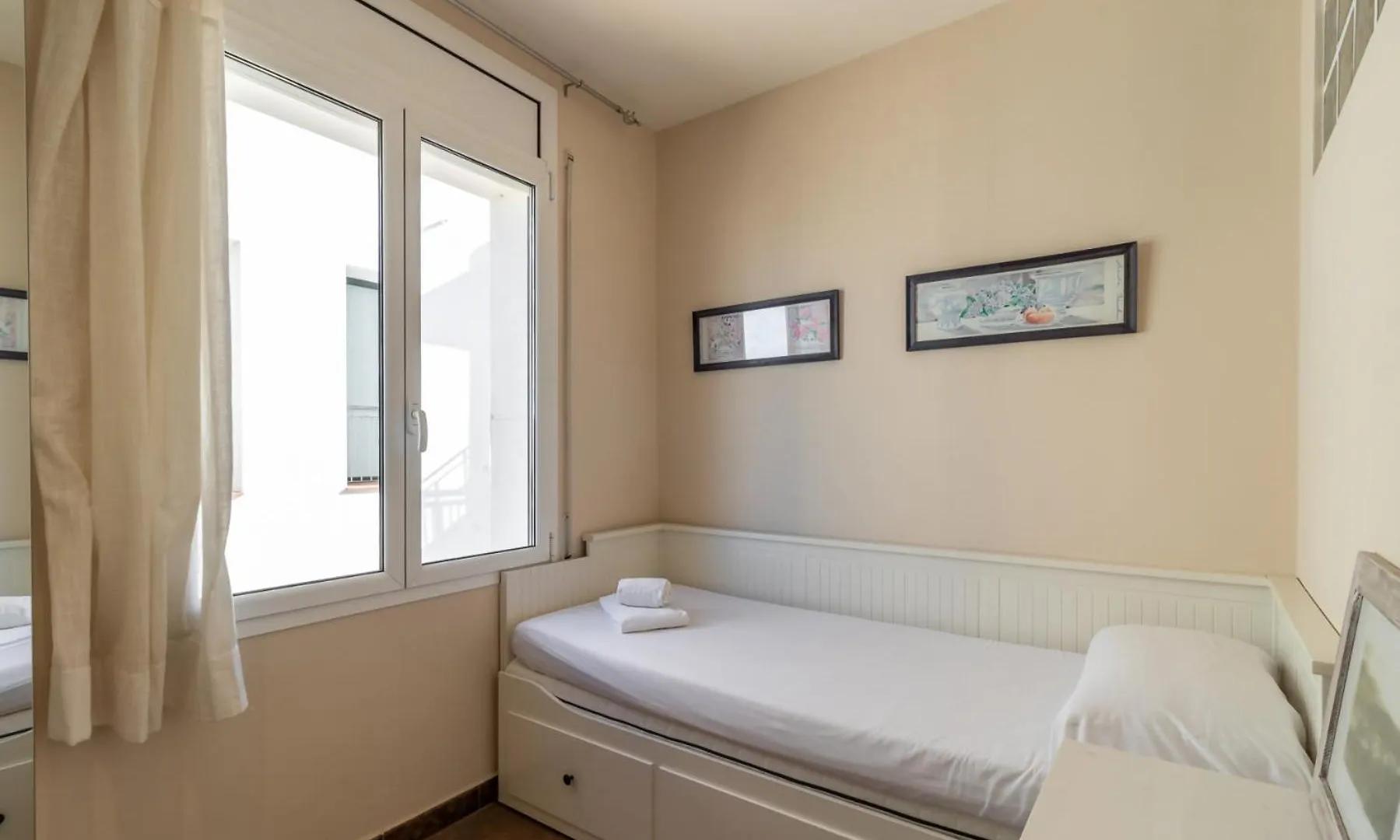 Port De Llanca 34 - Apartamento Con Vistas Playa Girona 0*,